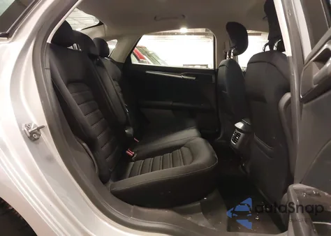 2014 Ford Fusion Se z USA, uszkodzony, nr VIN 3FA6P0H73ER344863